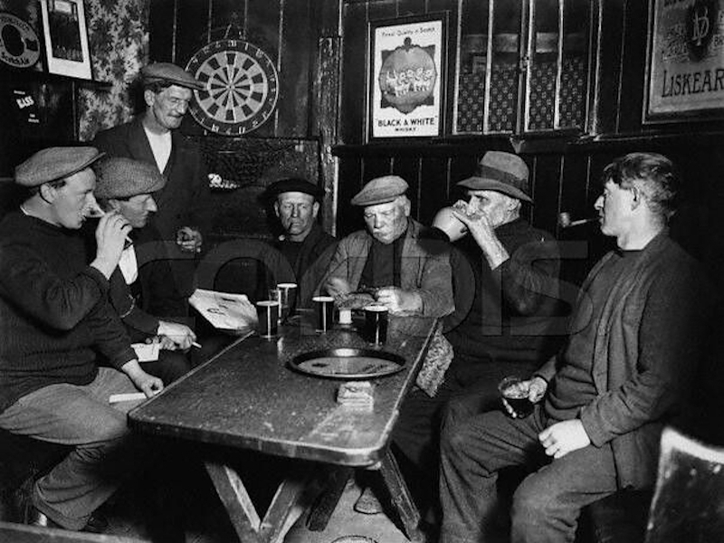 MEETINGS-IN-PUBS-Gangs-resized